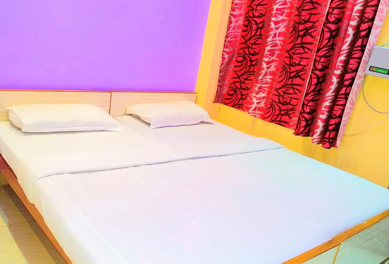 Shree Sai Paying Guest House Varanasi Esterno foto